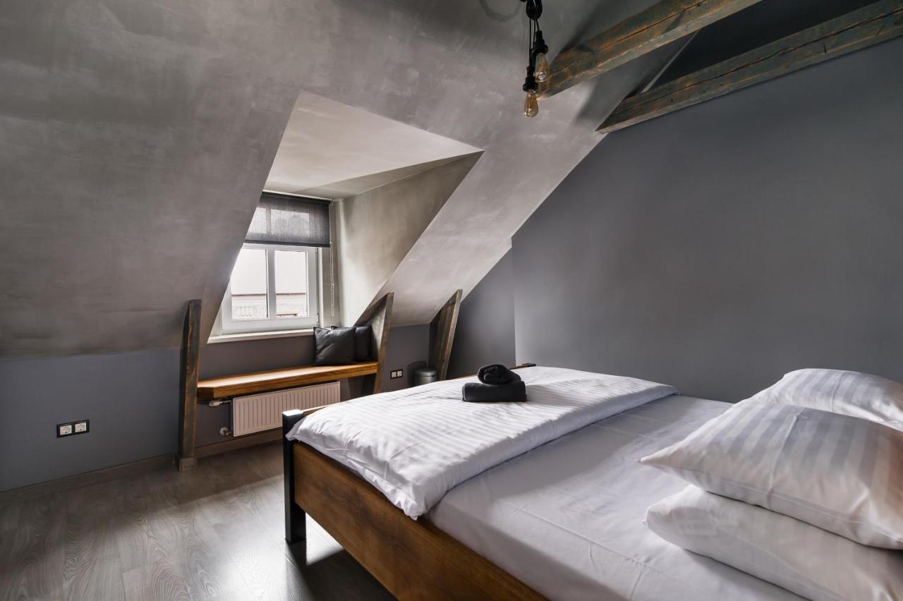 Wicked Weasel Hostel Riga Exterior photo