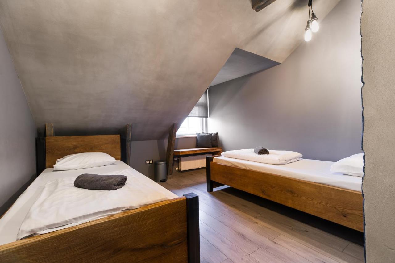 Wicked Weasel Hostel Riga Exterior photo